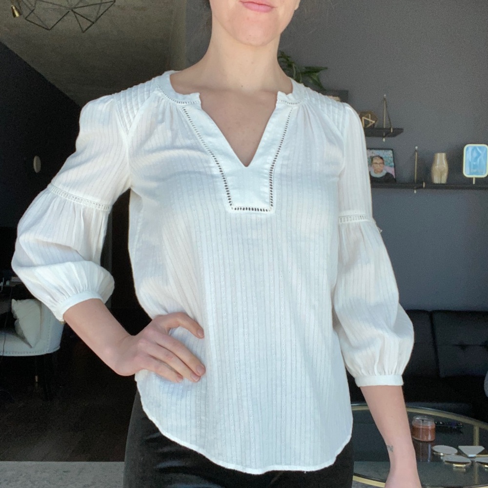 ANTHROPOLOGIE White Linen Blouse - Fits Like Small